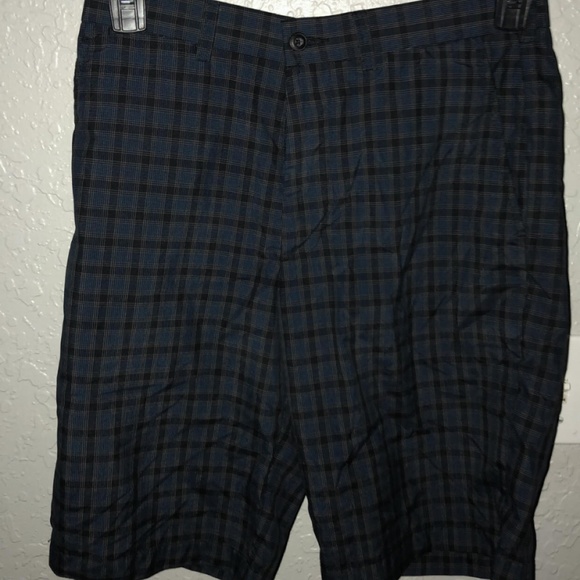 Men Plaid Shorts Size 30 Large Great Condition - Picture 1 of 4